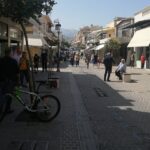 Προαιρετικά ανοικτά σήμερα τα καταστήματα στα Χανιά