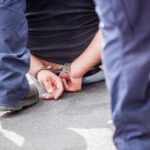 Κρήτη: Χειροπέδες σε ανήλικο | Και οδηγούσε μηχανή χωρίς δίπλωμα και είχε πάνω του ναρκωτικά