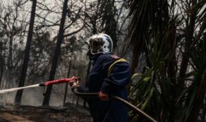 Προσοχή για πυρκαγιές |  Στο κίτρινο ολόκληρη η Κρήτη