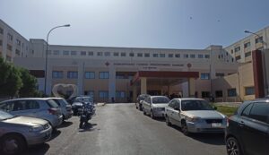 Χανιά: Με την παρέμβαση της αστυνομίας “τακτοποιήθηκε” η κατάσταση του πάρκινγκ του Νοσοκομείου