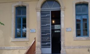 Στα δικαστήρια 18χρονη στα Χανιά μετά τον σοβαρό τραυματισμό του 17 ημερών βρέφους