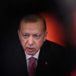 «Μία νύχτα μπορεί να ’ρθούμε ξαφνικά», το μήνυμα Ερντογάν προς τους Κούρδους της Συρίας