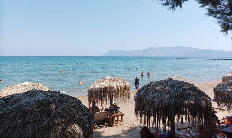 Καιρός: Μέχρι τους 34 βαθμούς ο υδράργυρος στην Κρήτη – Η πρόγνωση για τις επόμενες ημέρες