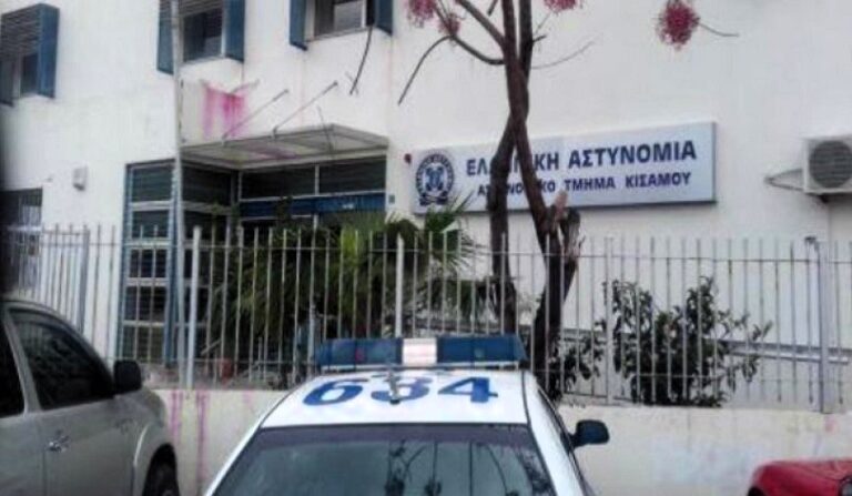 Συνελήφθη 57χρονος για επίθεση με ψαλίδι σε 65χρονο στα Φαλάσαρνα