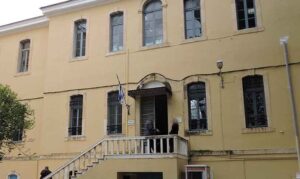 Στην ανακρίτρια η 18χρονη μητέρα για την υπόθεση του βρέφους στα Χανιά