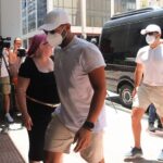 Φωτιά στην Ύδρα: Στην εισαγγελία Πειραιά έφτασαν οι 13 συλληφθέντες μέλη πληρώματος σκάφους