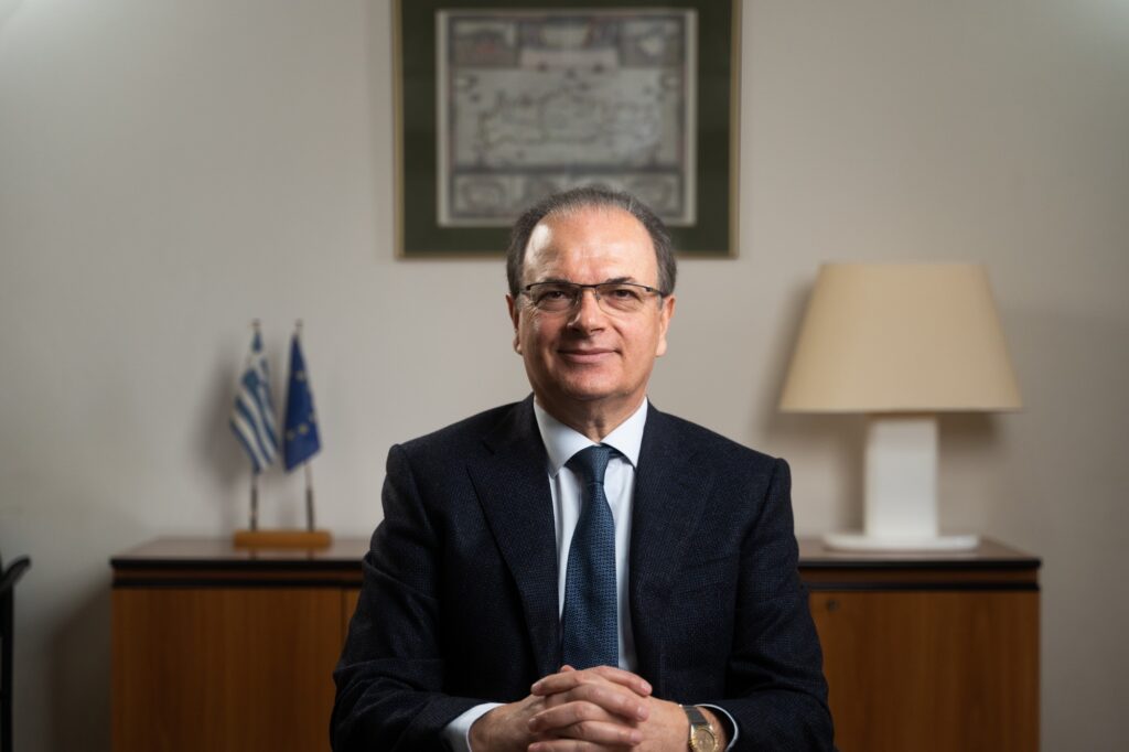 Μηνυμα Προέδρου της ΠΕΔ Κρήτης προς τους συμμετέχοντες στις Πανελλαδικές εξετάσεις
