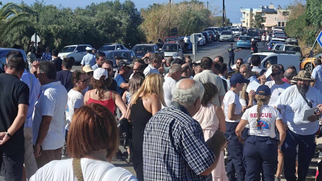 Χανιά: “Φτάνει πια, τα δικά μας Τέμπη” | Νέα διαμαρτυρία για το πολύνεκρο τροχαίο