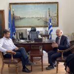 Στο Δημαρχείο Χανίων ο Υφυπουργός Ναυτιλίας και Νησιωτικής Πολιτικής, Στέφανος Γκίκας | φωτο