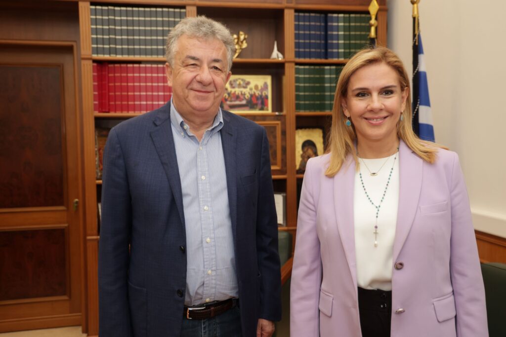 Συνάντηση Περιφερειάρχη Κρήτης με την Υφυπουργό Ανάπτυξης