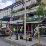 Χανιά: Οι κολώνες ρεύματος απομακρύνονται από την πλατεία 1866 (φωτο)