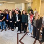 Δωρεά 60 υπολογιστών στα σχολεία της Κρήτης από την Τράπεζα Χανίων (φώτο)