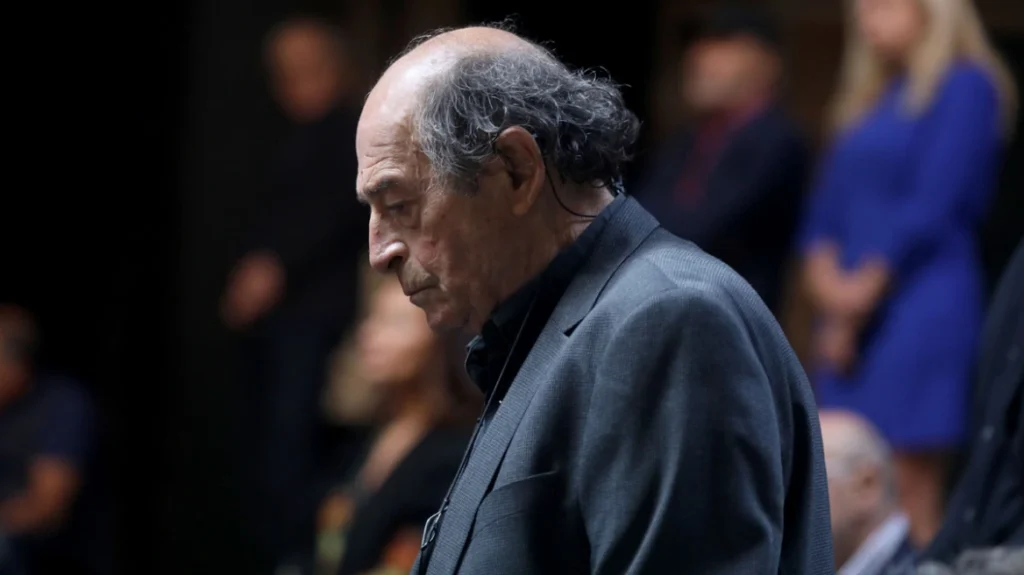 “Έφυγε” από τη ζωή ο σκηνοθέτης Μανούσος Μανουσάκης