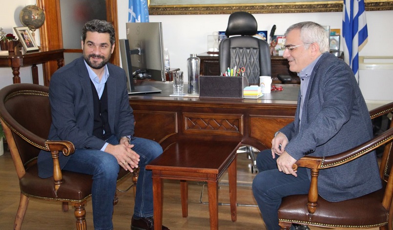 Στον Δήμαρχο Χανίων ο Ευρωβουλευτής του Κ.Κ.Ε., Κ. Παπαδάκης