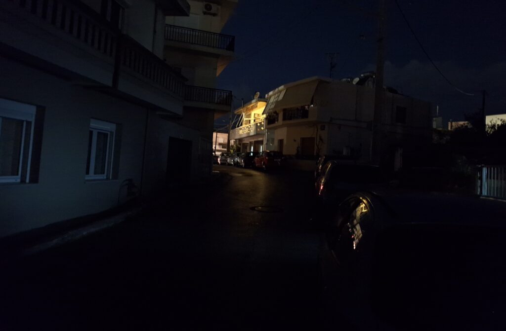 Χανιά : Δε βλέπεις ούτε τη… μύτη σου σε δρόμο των Χανίων| φωτο