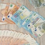 Κρήτη: Έκαναν συναλλαγές με πλαστά χαρτονομίσματα | Χειροπέδες σε τέσσερα άτομα (φώτο)