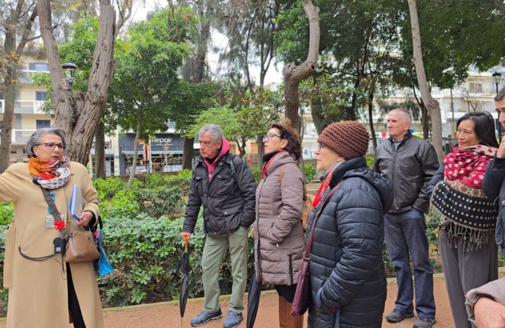 Αψήφησαν το τσουχτερό κρύο και συμμετείχαν στην ξενάγηση των «Χαρτοδιαδρομών… στο Ηράκλειο | φωτο