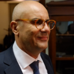 Θέατρο Αγ. Αποστόλων και πρώην κτήριο ΙΚΑ: Ανορθολογικές αποφάσεις της δημοτικής αρχής