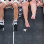 Θεατρική παράσταση από το ΔΗΠΕΘΕΚ: «Επαναστατικές μέθοδοι για τον καθαρισμό της πισίνας σας»