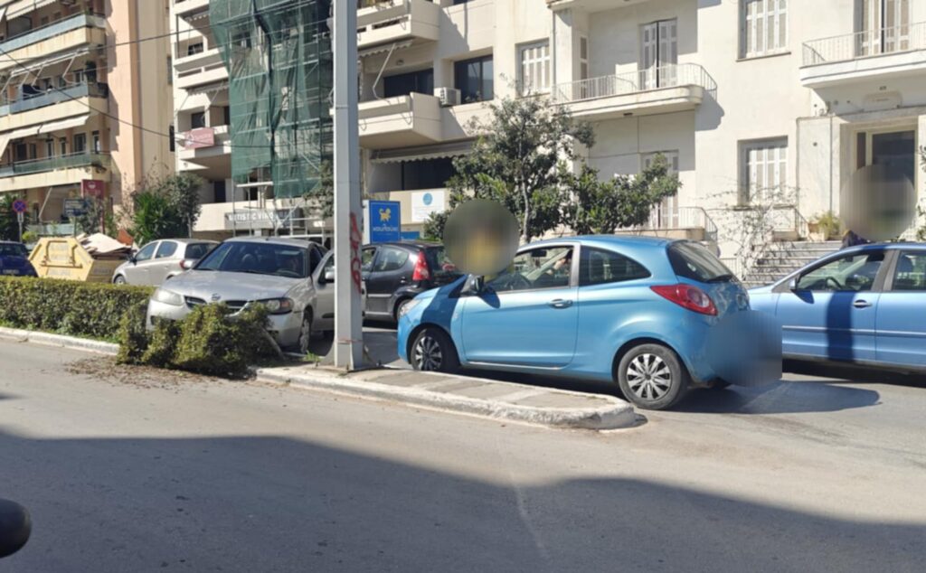 Χανιά: Τροχαίο ατύχημα στην Ηρώων Πολυτεχνείου | φωτο