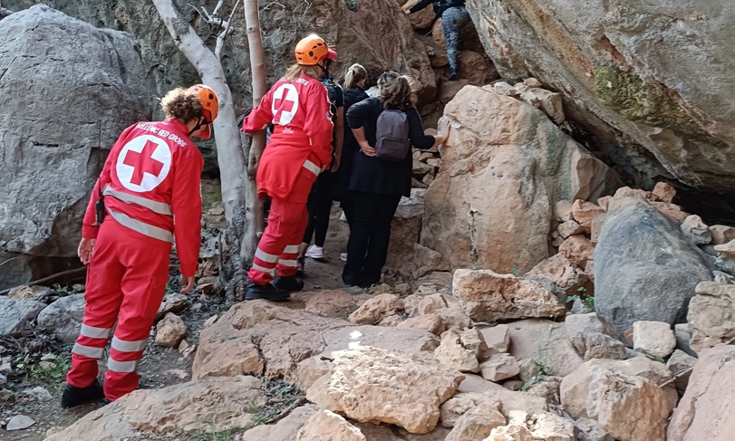 Κρήτη: Συναγερμός για πτώση γυναίκας σε σπήλαιο