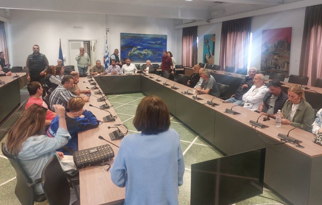 Χανιά: Ανακοίνωση των Συλλόγων Γονέων Αθλητών Υγρού Στίβου για τη νέα πισίνα