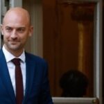 Ο γάλλος υπουργός Εξωτερικών καλεί τον Πούτιν να συναντήσει τον πρόεδρο Ζελένσκι στην Κωνσταντινούπολη υπό την προϋπόθεση εφαρμογής εκεχειρίας