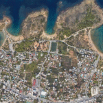 Ναι στο μεγάλο θέατρο. Αλλά γιατί η εμμονή στους Αγίους Αποστόλους;