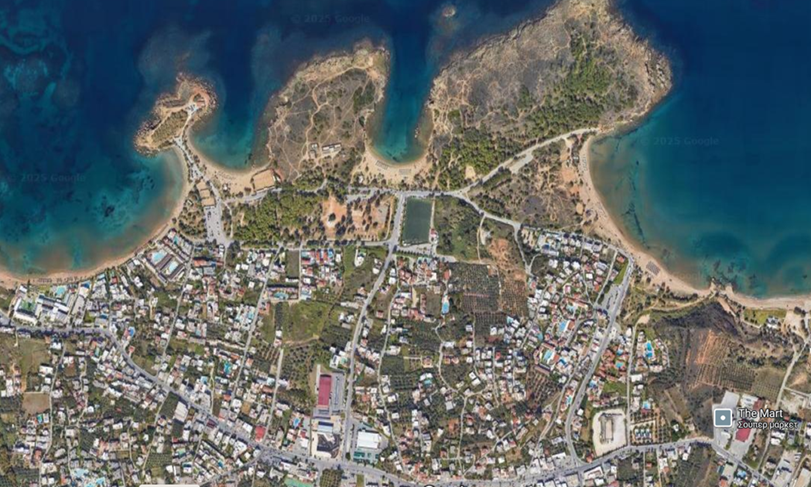 Ναι στο μεγάλο θέατρο. Αλλά γιατί η εμμονή στους Αγίους Αποστόλους;