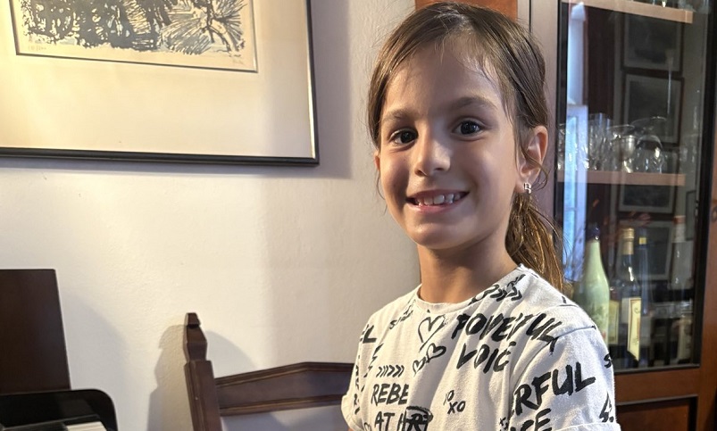 Κρήτη: Η 8χρονη Αλεξάνδρα Γουδά κατέκτησε το ασημένιο βραβείο στον Διεθνή Διαγωνισμό Debussy