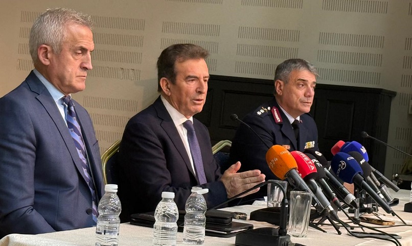 Κρήτη: Χρυσοχοΐδης από Ρέθυμνο: Βαριές ποινές φυλάκισης και χρηματικά πρόστιμα για την παράνομη οπλοκατοχή | Τι αλλάζει σε υπηρεσιακό επίπεδο στην ΕΛ.ΑΣ.