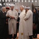 Κωνσταντινούπολη: Το τέμενος Σουλταναχμέτ και τη Συριακή Ορθόδοξη Εκκλησία επισκέφθηκε ο Πάπας