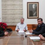 Υπογράφηκε η σύμβαση για τη συντήρηση και επισκευή του Ι. Μητροπολιτικού Ναού Μεγάλης Παναγίας Νεάπολης από τον Περιφερειάρχη Κρήτης