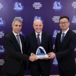 Στις ΜΙΝΩΙΚΕΣ ΓΡΑΜΜΕΣ το βραβείο Passenger Line of the Year | φωτο
