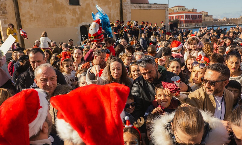 Santa Gang 2025: Mε τη βοήθεια της «συμμορίας» του Αϊ – Βασίλη σώθηκαν και φέτος τα Χριστούγεννα στα Χανιά!