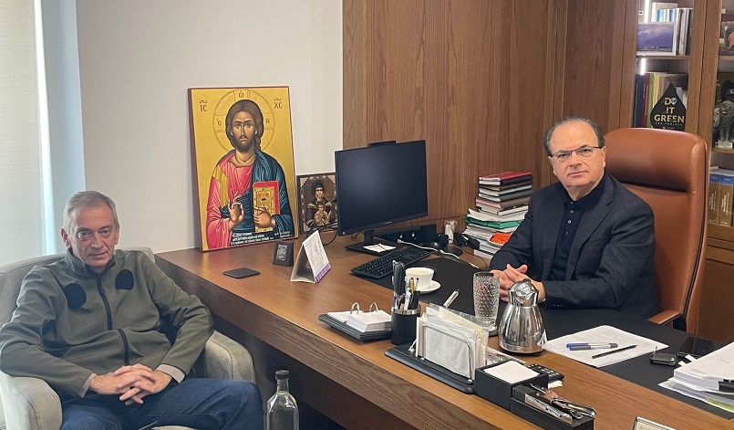 Το μεταναστευτικό ζήτημα επί τάπητος στη συνάντηση του Δημάρχου και Προέδρου της ΠΕΔ Κρήτης με τον Αντιστράτηγο της Αστυνομίας Ελευθέριο Ντουρουντού
