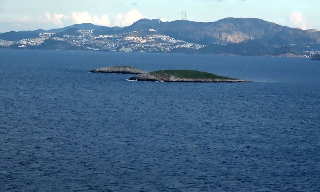«Το Βατερλό της Επικοινωνιακής Διαχείρισης της Κρίσης των Ιμίων»