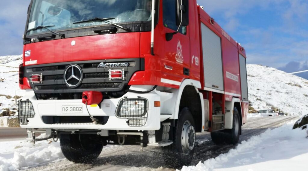 Κρήτη: Επιχείρηση απεγκλωβισμού τριών ατόμων στον Ψηλορείτη