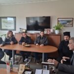 Εθιμοτυπική επίσκεψη του νέου Μητροπολίτη Λάμπης Συβρίτου και Σφακίων κ.κ. Ιωακείμ στο Δήμαρχο Αμαρίου