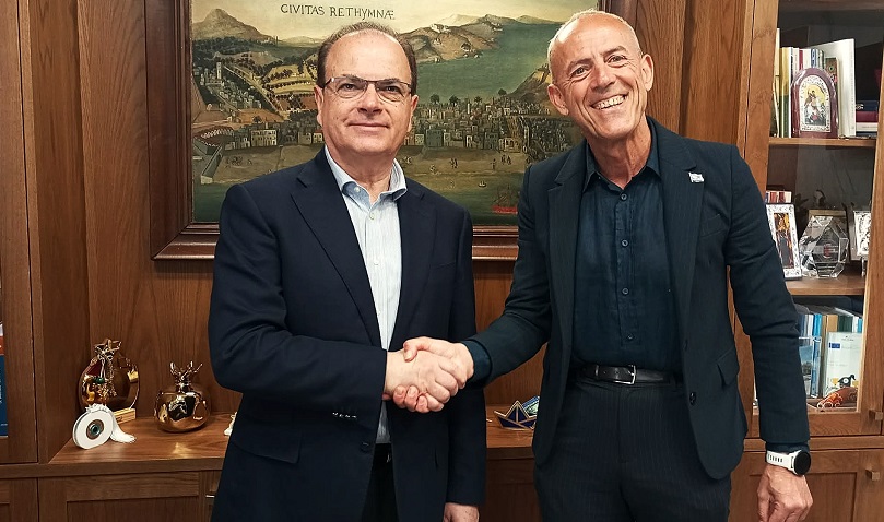 Συνάντηση δημάρχου Ρεθύμνης με τον επίτιμο πρόξενο της Ελλάδας στο Αλικάντε Ισπανίας