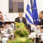 Απευθείας οι ανακοινώσεις για τον ανασχηματισμό