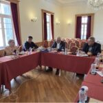Σύσκεψη υπό τον Ευθύμη Λέκκα για τα Φαράγγια της Κρήτης