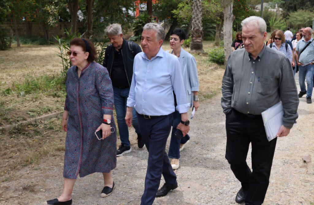 Αυτοψία Μενδώνη στα έργα των Ενετικών Τειχών στο Ηράκλειο
