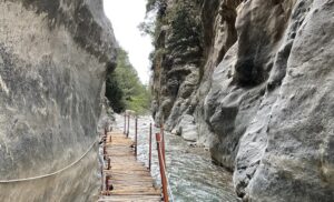 Χανιά: Ανοιχτό την Παρασκευή το Φαράγγι της Σαμαριάς παρά τις βροχές που προβλέπονται
