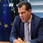 Πλεύρης: «Σε πρώτη προτεραιότητα η διαχείριση των μεταναστευτικών ροών στην Κρήτη» | Τι είπε για δομή και ελέγχους