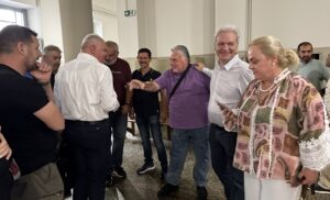 Στο πλευρό των εργαζομένων της καθαριότητας στα Δικαστήρια ο Αλέξης Καλοκαιρινός