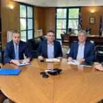 Χρίστος Δήμας: Νέες βιοκλιματικές σχολικές υποδομές σε Ηράκλειο και Χανιά