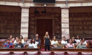 Μια χρονιά γεμάτη δράσεις και νέες εμπειρίες για τους μαθητές του Δημοτικού Σχολείου Βρυσών