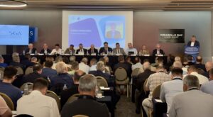 Τιμητική διάκριση στον περιφερειάρχη Κρήτης από την Κεντρική Ένωση Επιμελητηρίων Ελλάδας