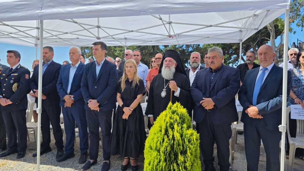 Με λαμπρότητα τιμήθηκε στα Σφακιά η επέτειος της Κήρυξης της Επανάστασης του 1821 στην Κρήτη | φωτο
